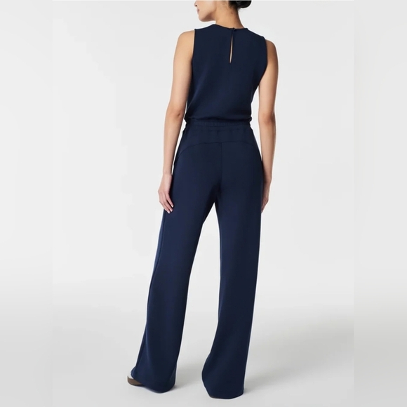 SPANX Air Essentials Sleevless Jumpsuit In Navy Blue XXL "Firm" - Picture 2 of 5